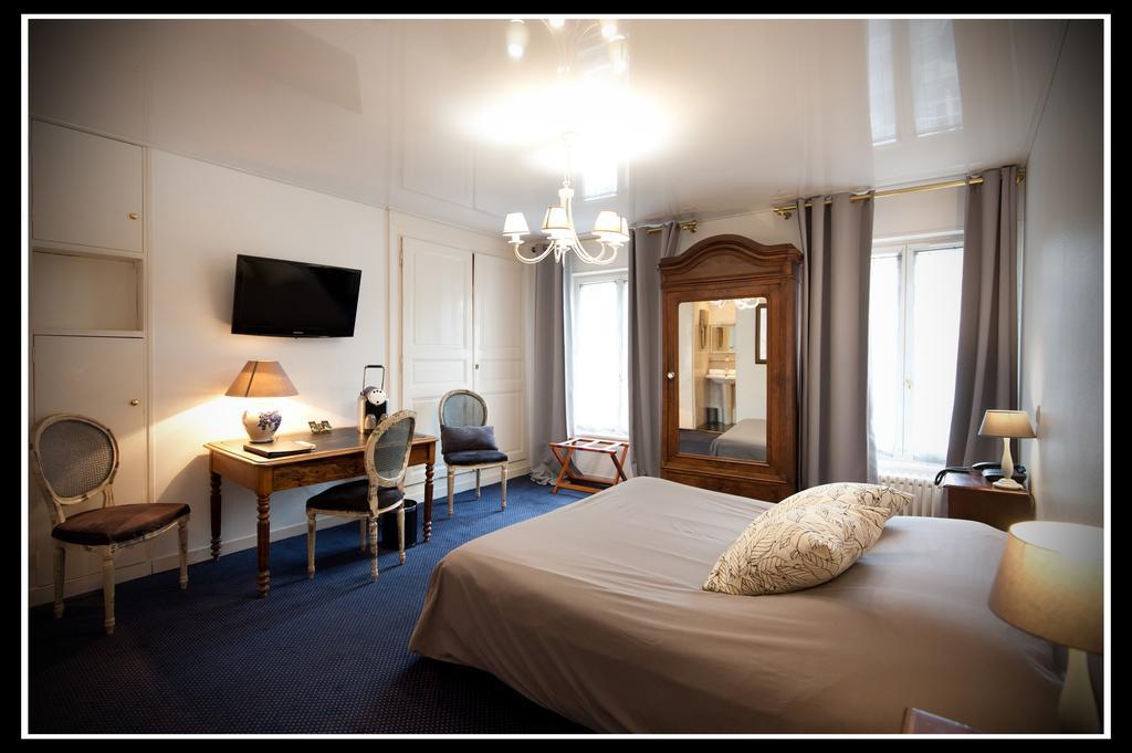 Hotel Le Prieure Et La Residence อาเมียงส์ ภายนอก รูปภาพ