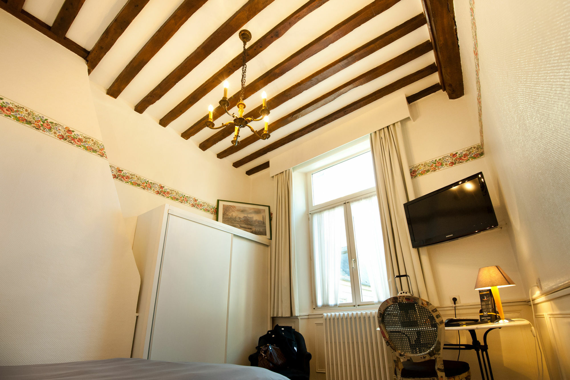 Hotel Le Prieure Et La Residence อาเมียงส์ ภายนอก รูปภาพ