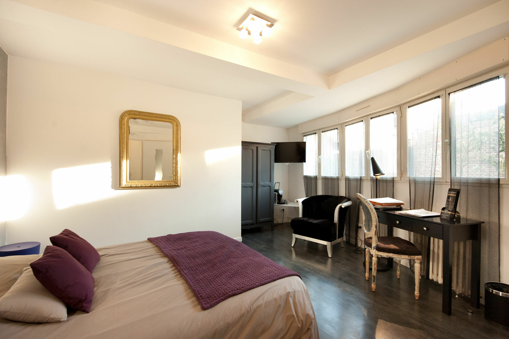 Hotel Le Prieure Et La Residence อาเมียงส์ ภายนอก รูปภาพ